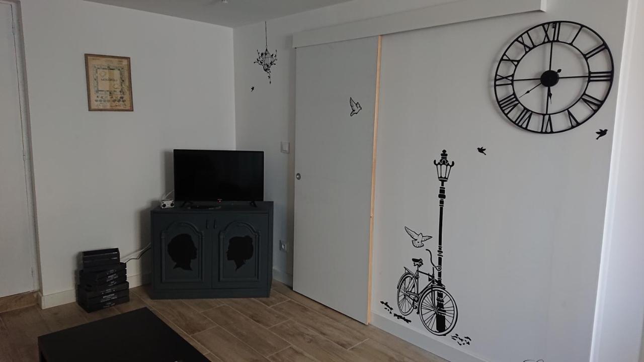 Les Idees D'Emilie Apartment Нарбон Екстериор снимка